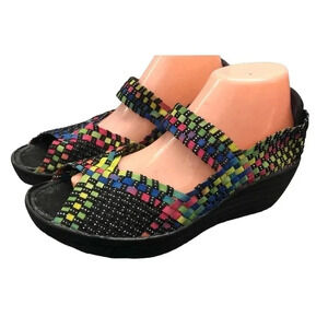 Sabeen Women's Bernie Mev Fame Peep Toe Platform Sandals Size 7